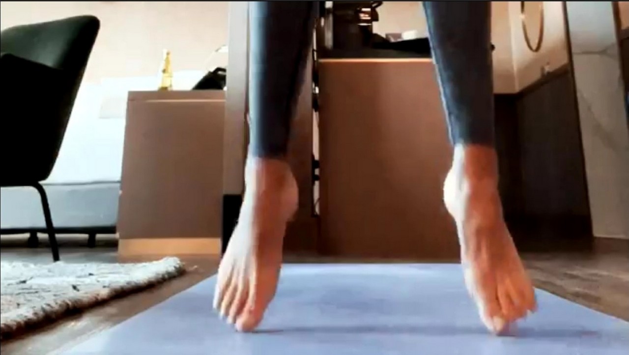 Leonor Varela Feet